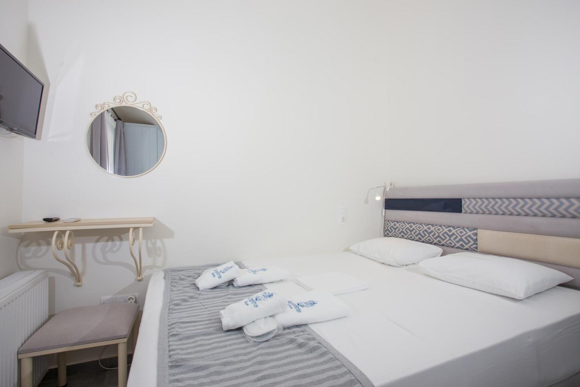 Amphitrite Apartments Skyros Exterior foto